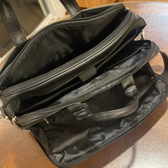 Vintage Kenneth Cole Reaction leather brief case - Picture 7 of 9